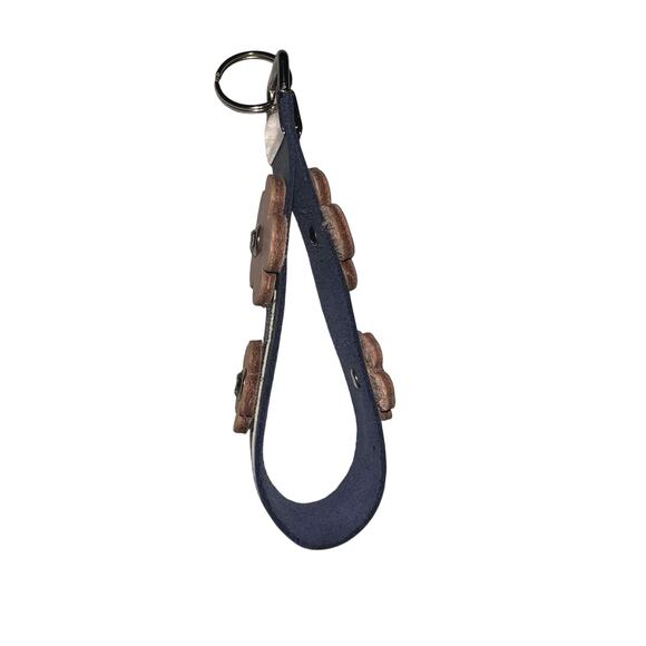 Repurposed Gucci Fabric & Leather Keychain Handmade Upcycled Flower Charm - Picture 3 of 4